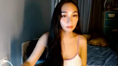 Lilly online show from July 17, 6:08 am