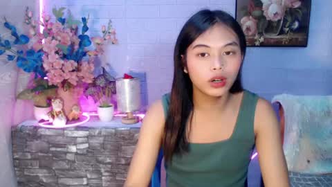 sweetsamyog online show from July 20, 8:28 am