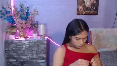 sweetsamyog online show from July 28, 2:13 pm