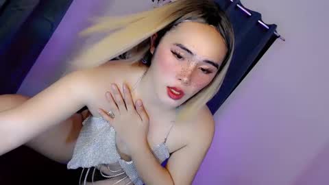 JUST CALL ME BABE online show from March 2, 1:20 pm