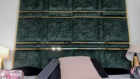 Stacy online show from December 23, 5:34 am