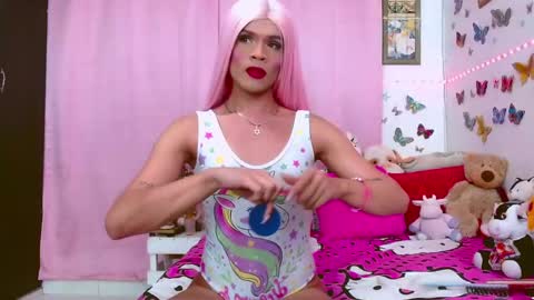 sweetsultrysiren online show from March 9, 5:44 am