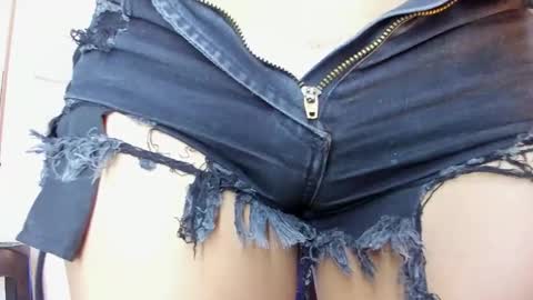 DANIELA online show from April 4, 1:53 pm