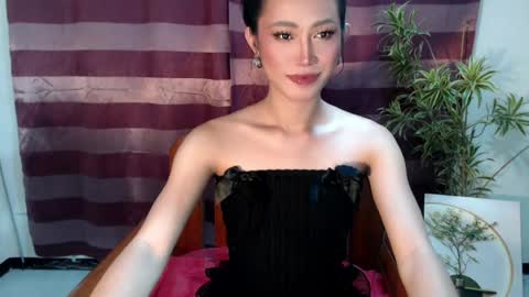 sydnyxox1 online show from July 25, 9:02 pm