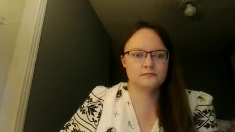 sylviexxxfun online show from June 28, 6:12 pm