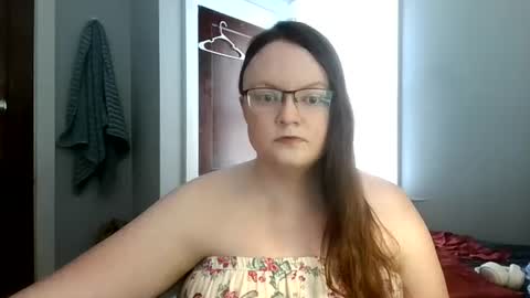 sylviexxxfun online show from July 16, 5:41 pm