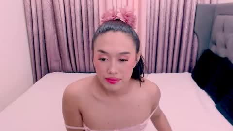 tally_pleasure online show from April 14, 8:30 am