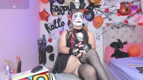 Tania lucia  online show from October 27, 10:51 pm