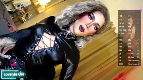 tasteaddict_ online show from October 31, 4:05 pm