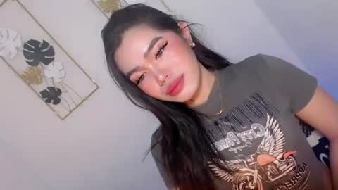AMANDA online show from August 3, 10:49 pm