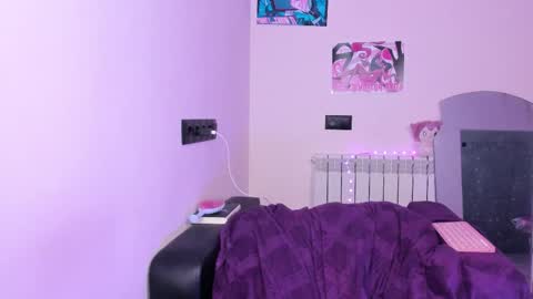 Kira online show from March 9, 10:02 pm