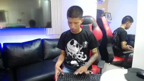 tessachains online show from December 20, 3:45 am