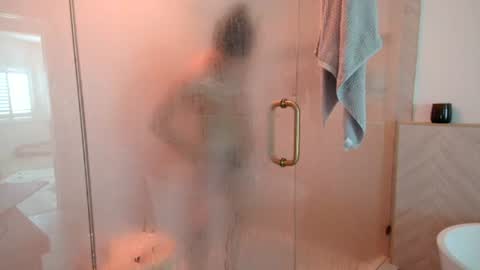 babygirlmami online show from July 18, 7:43 pm