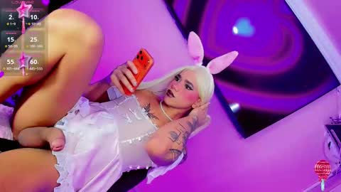 Thalia Girl online show from February 17, 12:18 am