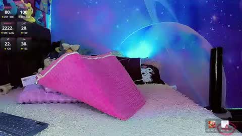 Thalia Girl online show from June 18, 2:56 am