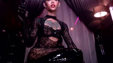 Thalia Saint online show from July 3, 4:07 am