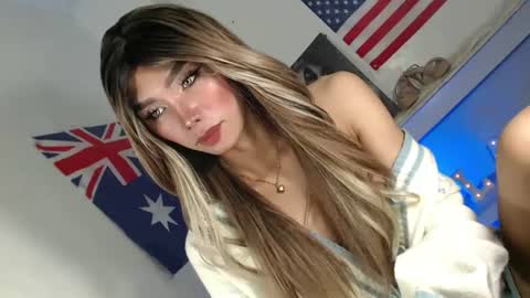 laisa online show from June 27, 11:48 am