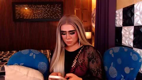 Paula online show from June 24, 4:05 pm
