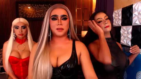 Paula online show from June 26, 11:47 am