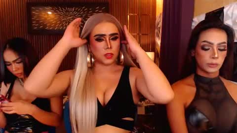 Paula online show from July 1, 12:05 pm