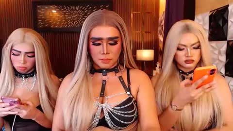 Paula online show from July 23, 2:59 pm