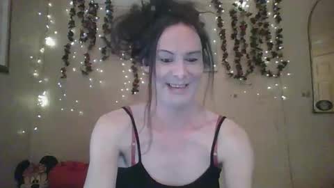 sillymillie0 online show from June 3, 6:11 pm