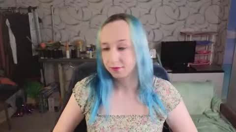 Snapshot of thetrixy chatting on September 22, 6:18 am The Great And Powerful Trixie online show from September 22, 6:18 am