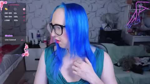 The Great And Powerful Trixie online show from April 24, 1:03 pm