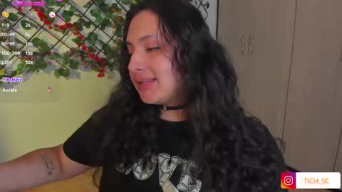 tich___ online show from June 15, 12:40 pm