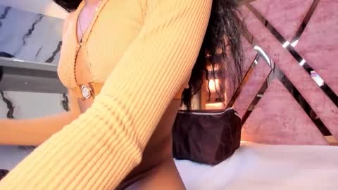 Tifanny online show from February 6, 7:08 pm