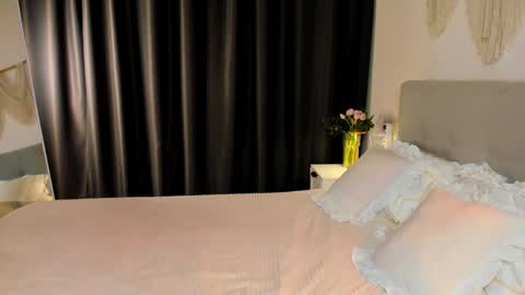 Tiffany online show from April 2, 9:24 pm