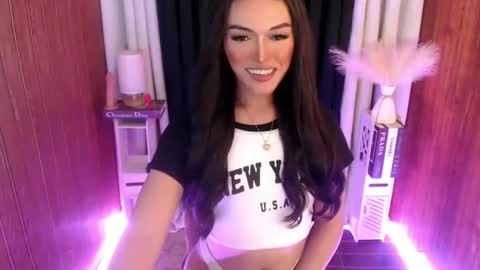 tiffany online show from December 22, 4:12 pm