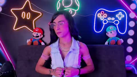 Tiffany  online show from February 28, 8:28 pm