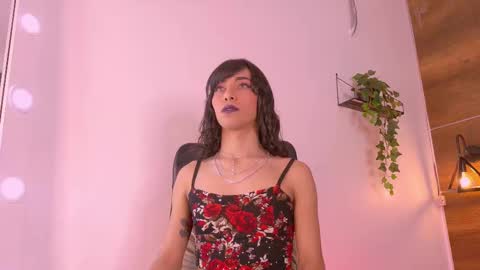 Tiffany  online show from November 3, 7:46 pm