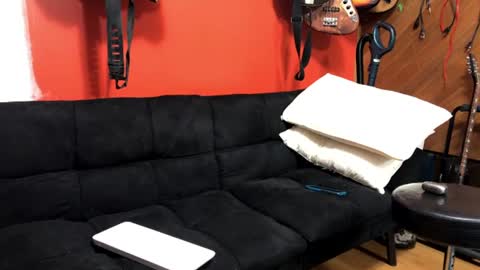 Billy Jean online show from July 14, 3:22 am
