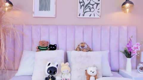 Tracy  online show from July 11, 1:15 pm