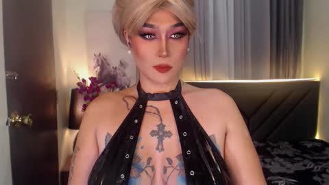 Snapshot of trandomsts chatting on October 28, 6:28 pm DOM irish online show from October 28, 6:28 pm