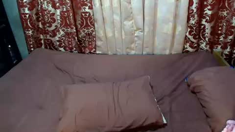 Gigi online show from July 2, 6:46 pm