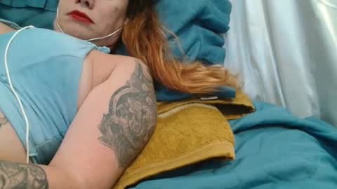 transexdotada online show from December 16, 5:40 pm