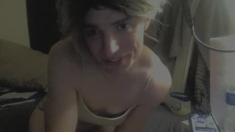 transhottie02 online show from July 12, 1:15 pm