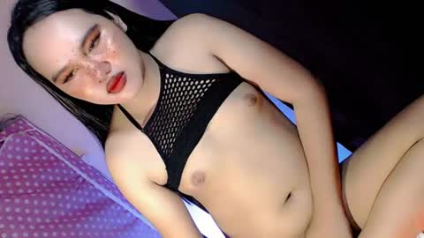 transslutty1 online show from July 12, 12:25 am