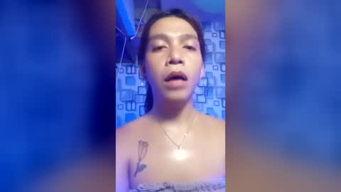 trexie215765 online show from June 17, 7:42 am