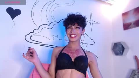 trinity_knox online show from November 14, 5:32 pm