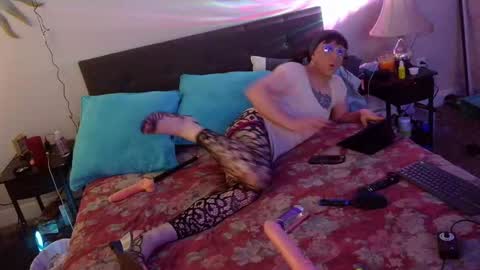 Trystantime online show from December 6, 2:08 am