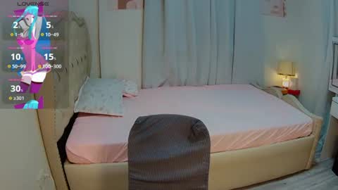kenzie online show from June 15, 5:48 pm