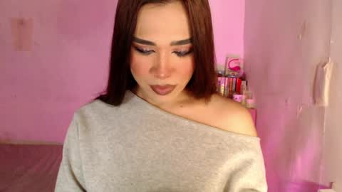 The Girl Named Romantika  online show from July 23, 8:07 pm