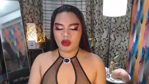 Snapshot of tsbrianabankhugecock chatting on February 15, 5:50 pm brianna online show from February 15, 5:50 pm