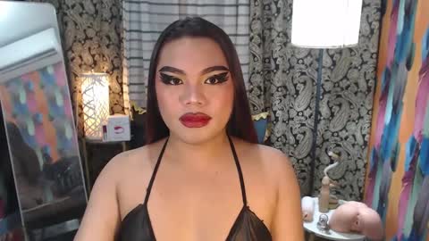 Snapshot of tsbrianabankhugecock chatting on February 24, 1:35 am brianna online show from February 24, 1:35 am