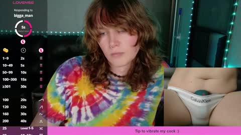 Snapshot of tsellieryder chatting on October 24, 10:59 pm Ellie Ryder online show from October 24, 10:59 pm