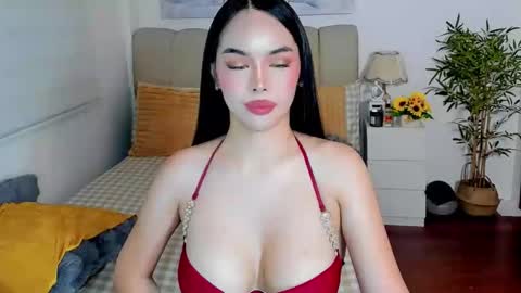 Graciella online show from April 7, 5:30 am